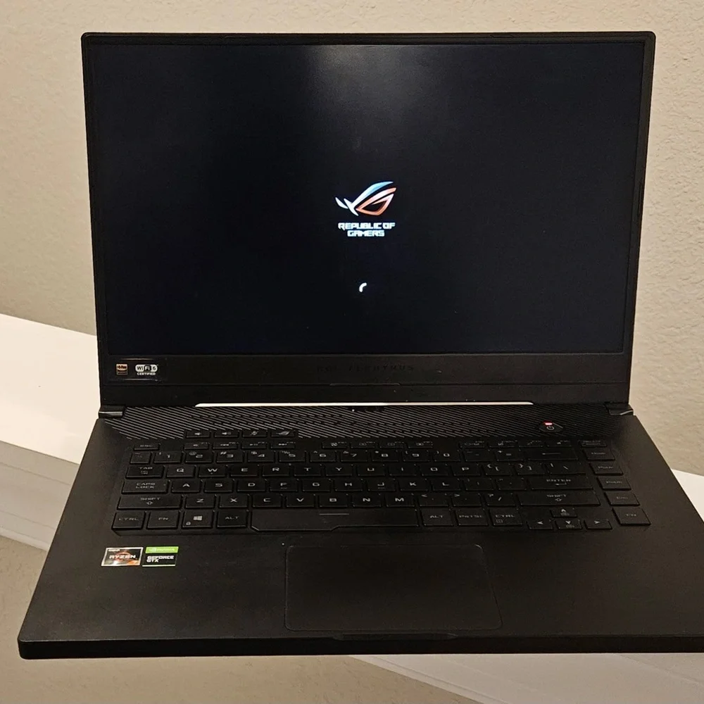 ASUS ROG Black Gaming Laptop